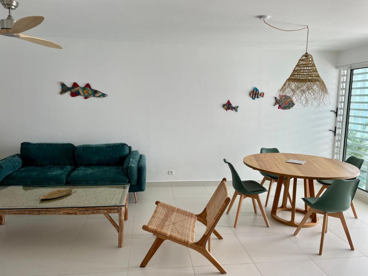 Appartement Face A La Mer à Le Gosier  Extérieur photo