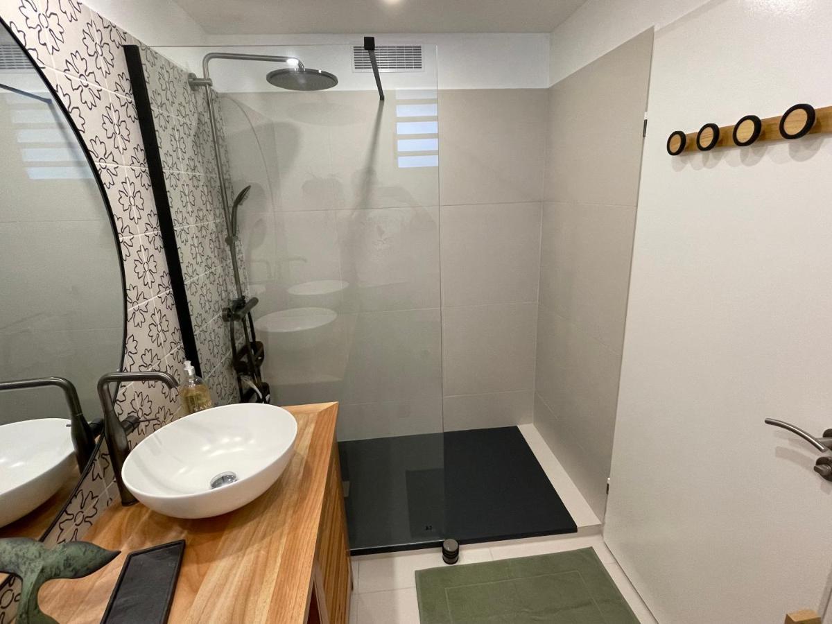 Appartement Face A La Mer à Le Gosier  Extérieur photo